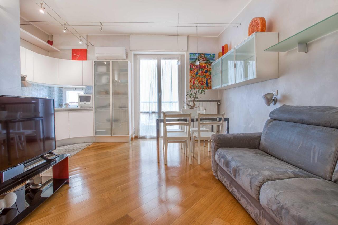 Joivy Vibrant Flat With Balcony Lejlighed Milano Eksteriør billede