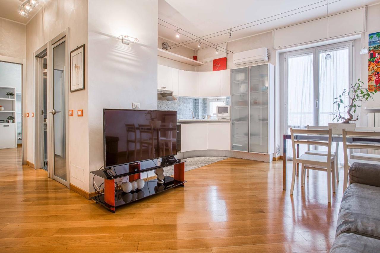 Joivy Vibrant Flat With Balcony Lejlighed Milano Eksteriør billede